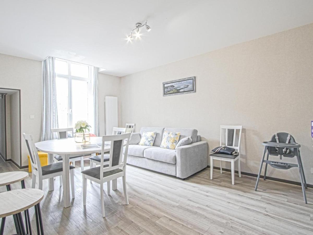 Modern Apartment In Bayeux Near Tapestry Museum Eksteriør billede