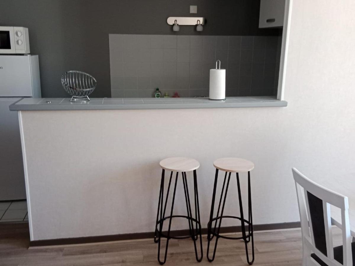 Modern Apartment In Bayeux Near Tapestry Museum Eksteriør billede